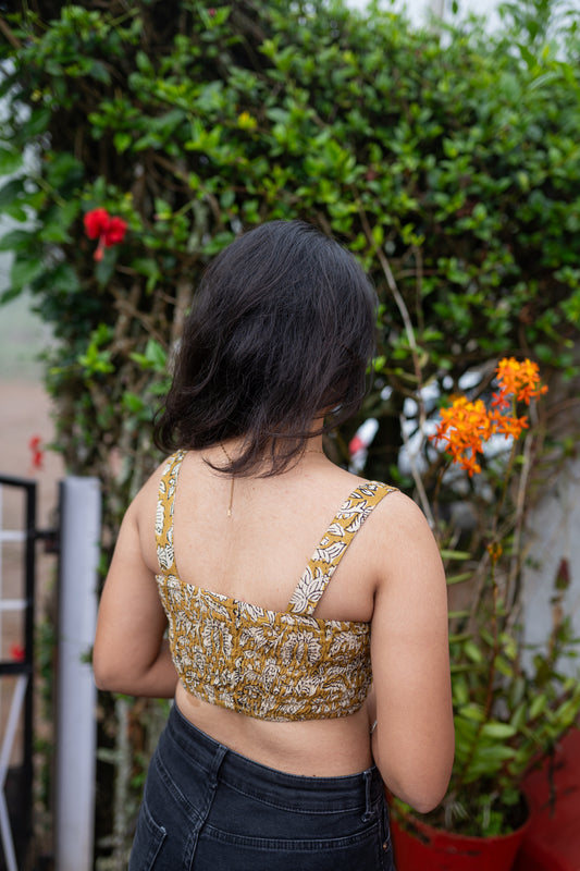 Cutting Chai Crop Top (M only)