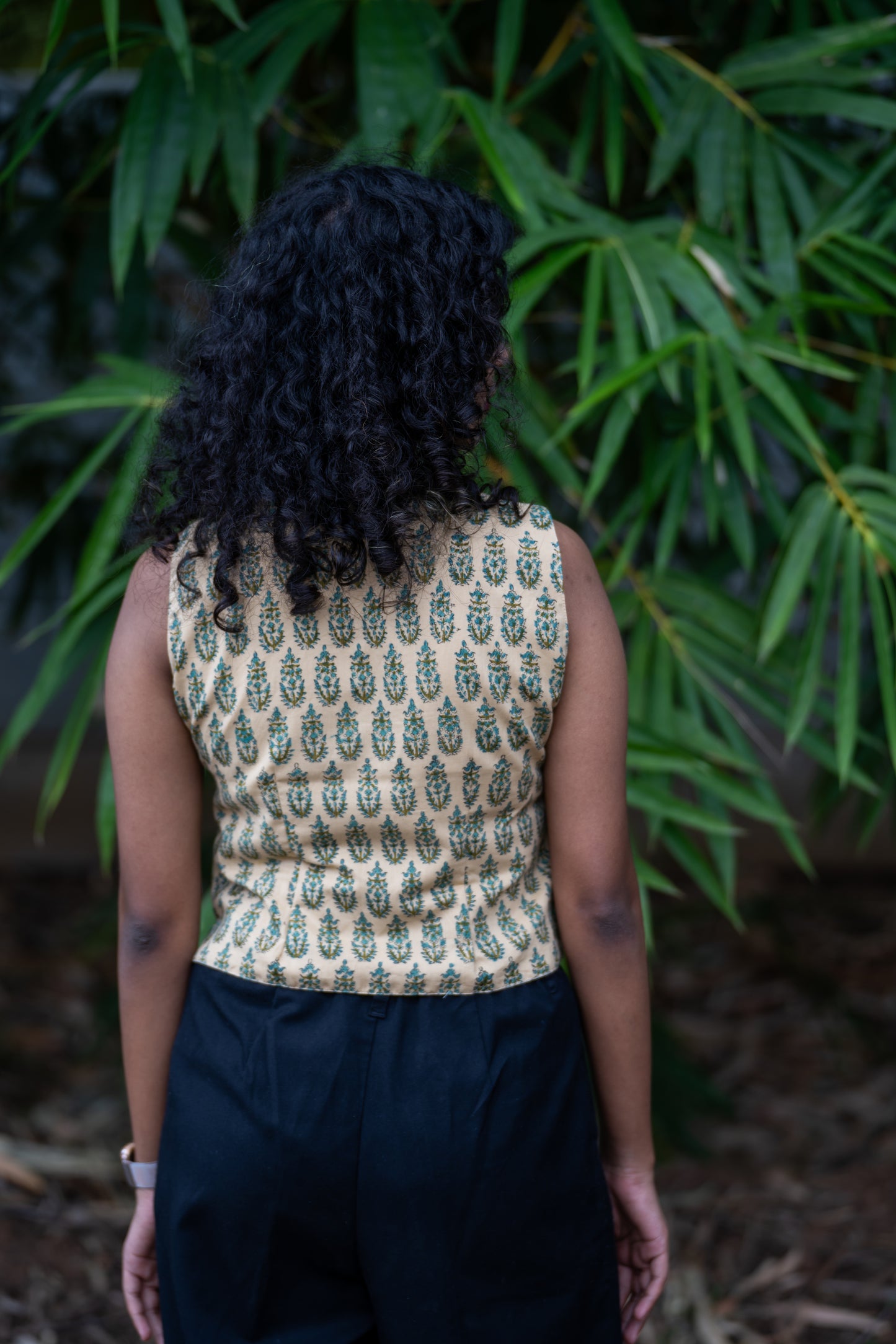 Madhumita Waistcoat (XS,XL,XXL)