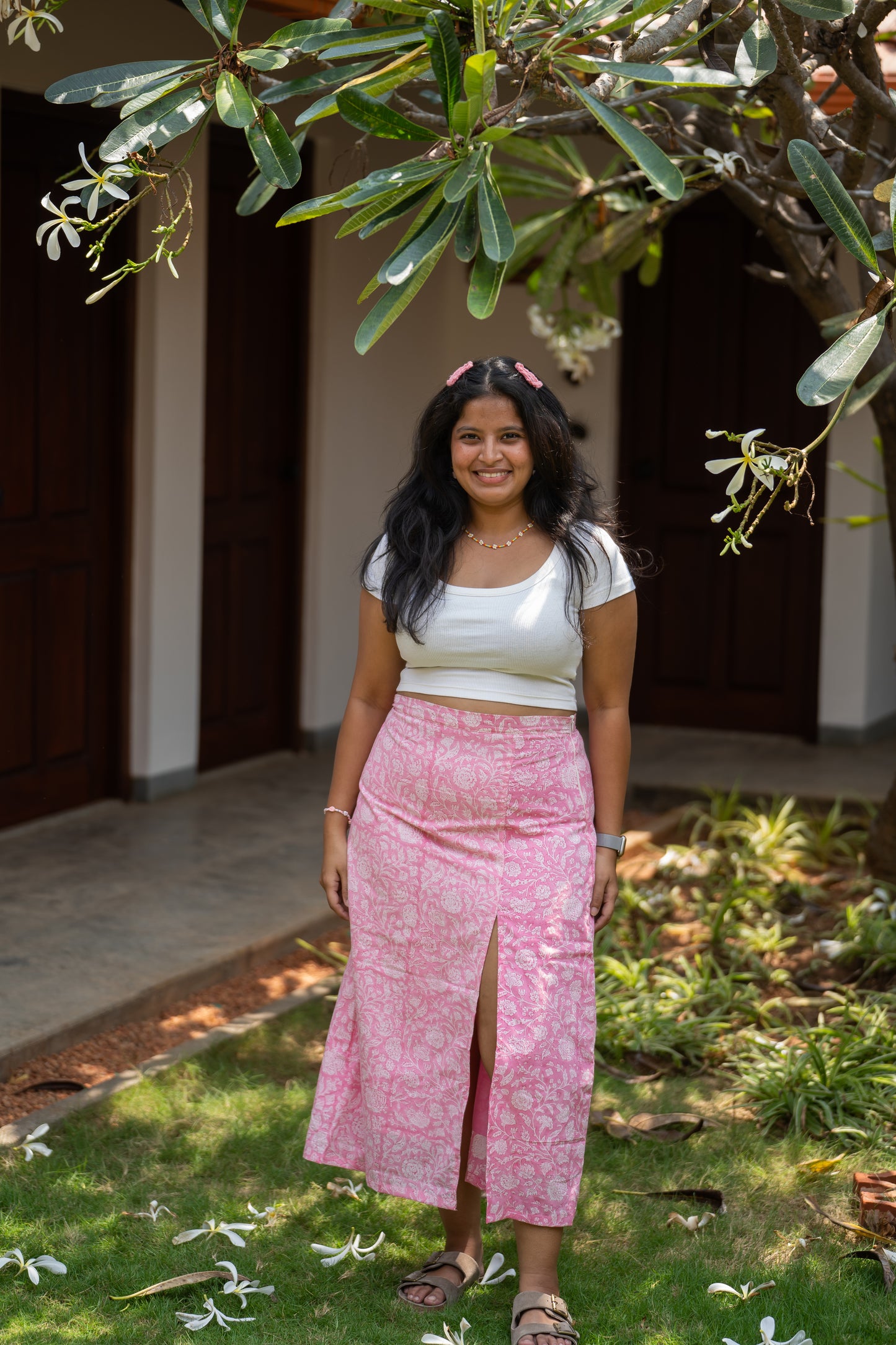 Panju Mittai Slit Skirt (XS,S)